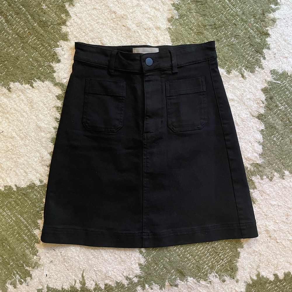 Everlane Patch Pocket Skirt — Black, Size 00